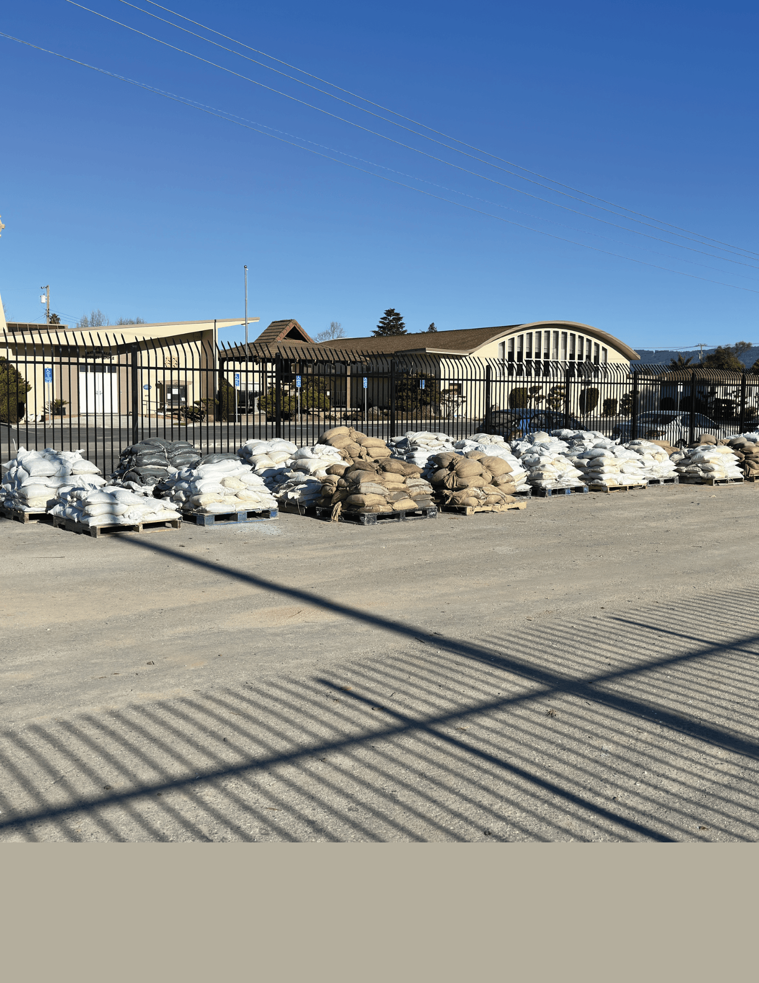 sandbag drop off station bridge st 